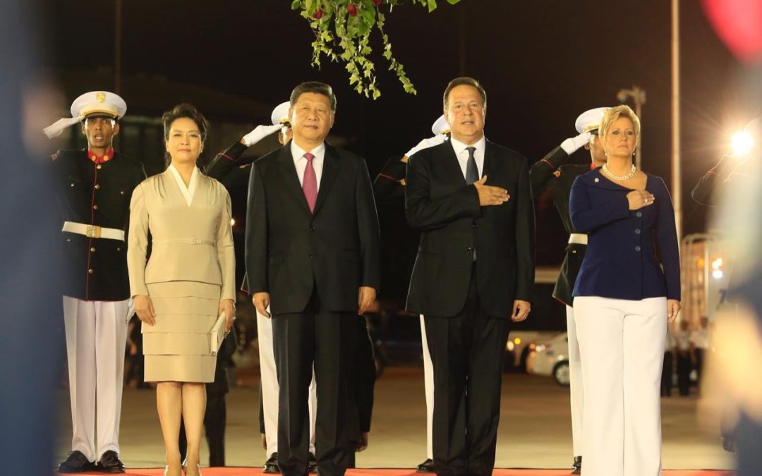 Llega a Panamá el Presidente de la República Popular China